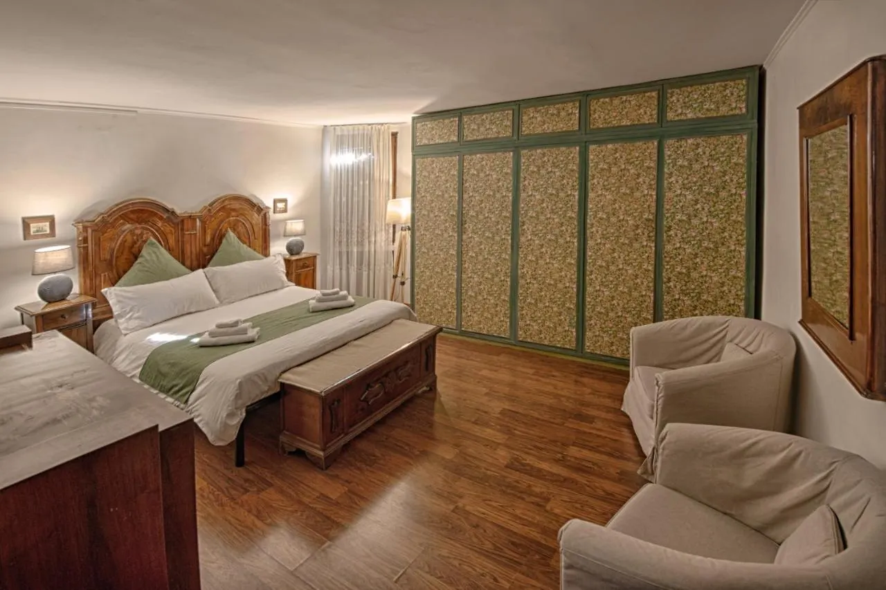 베니스 산 자코모 베네치아 B&B 2*,