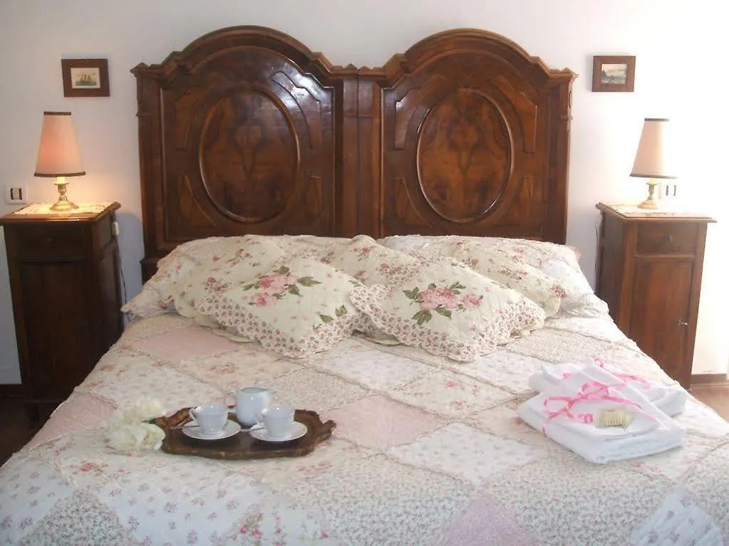 San Giacomo Venezia 2*, Venedik İtalya